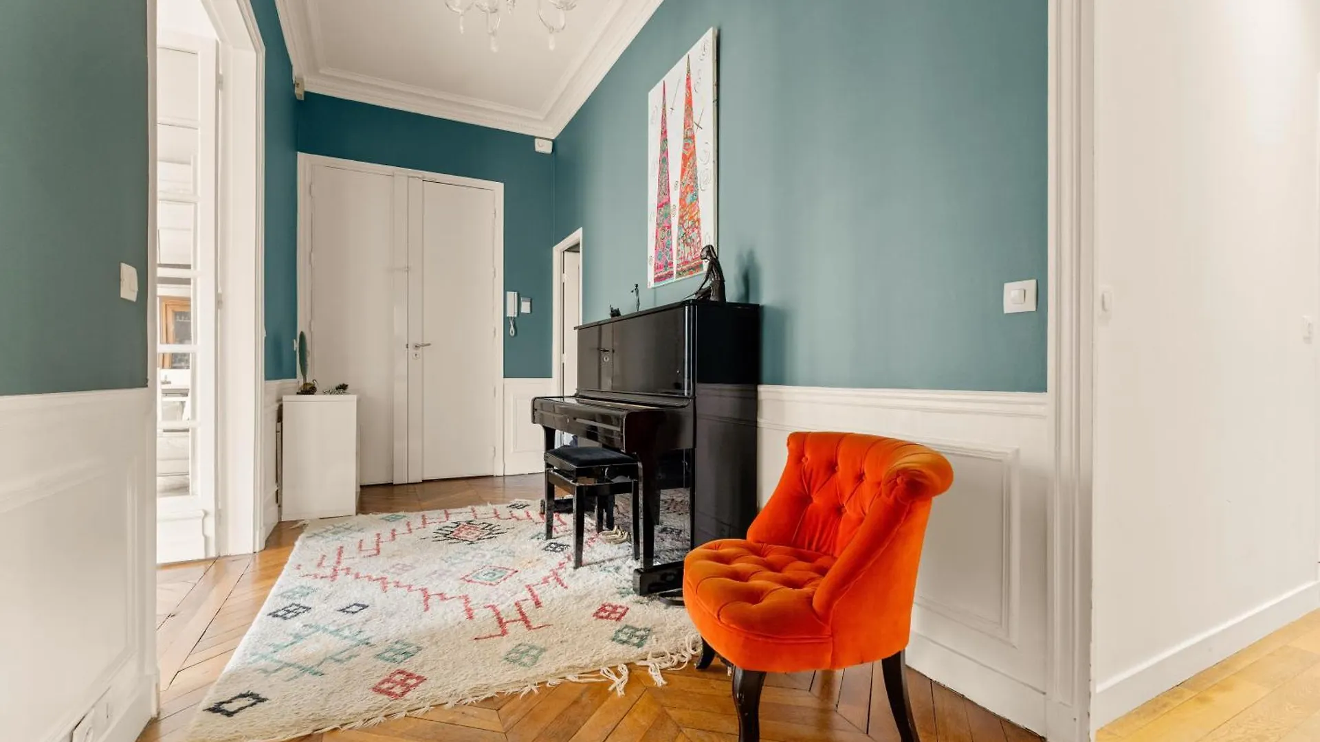 Ecole Militaire Apartment Paris