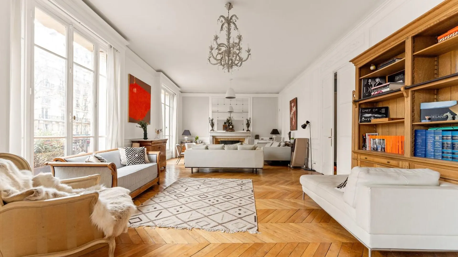 Ecole Militaire Apartment Paris